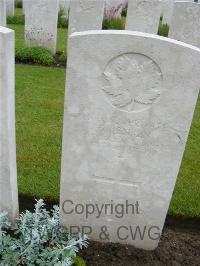 Etaples Military Cemetery - Jensen, F